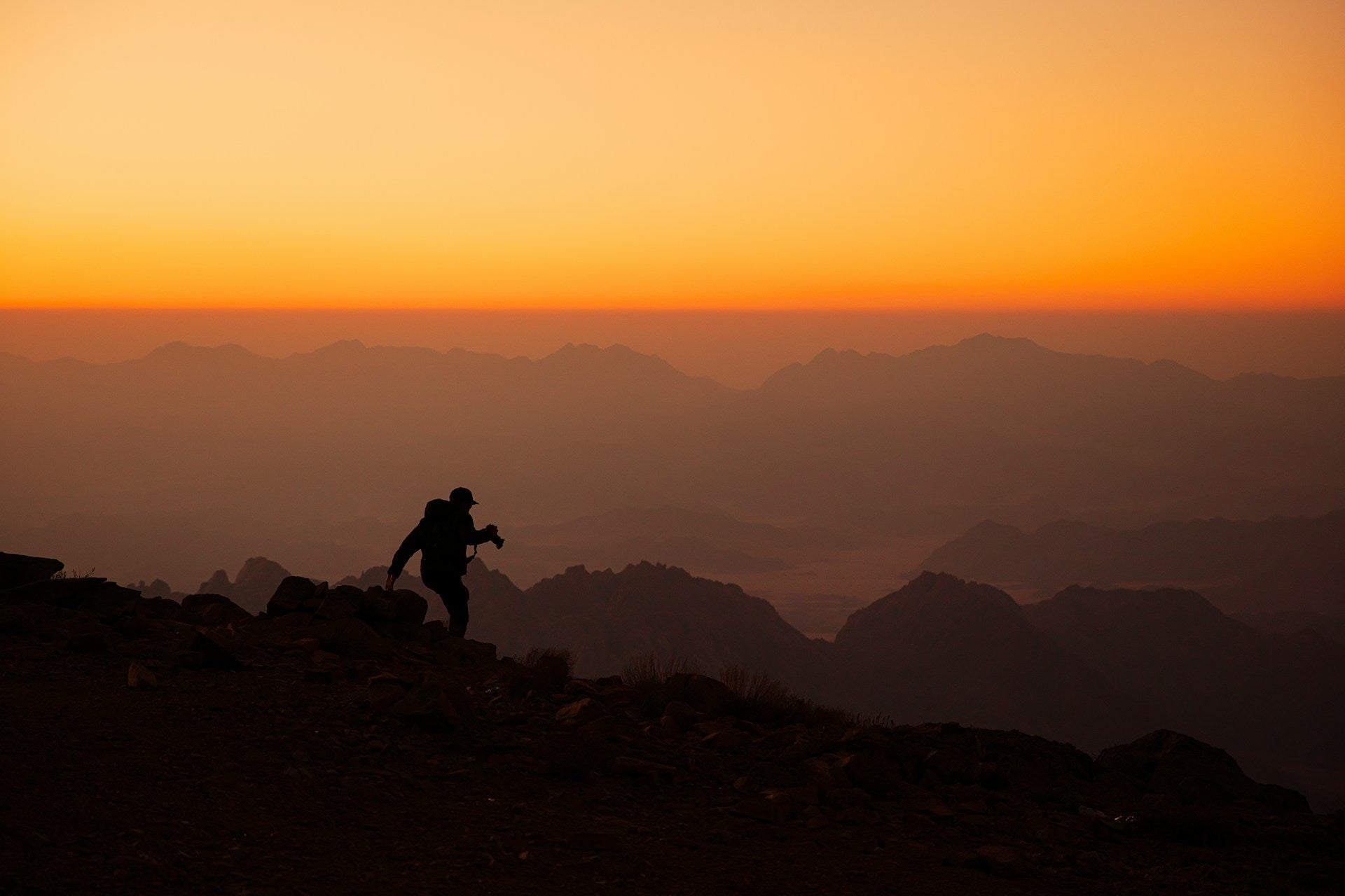 How to Train for a Long-Distance Hike: Gear and Tips to Get You Ready